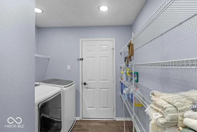 $287,900 | 10816 Zimmerman Lane, Indianapolis, IN 46231