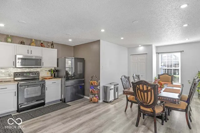 $287,900 | 10816 Zimmerman Lane, Indianapolis, IN 46231