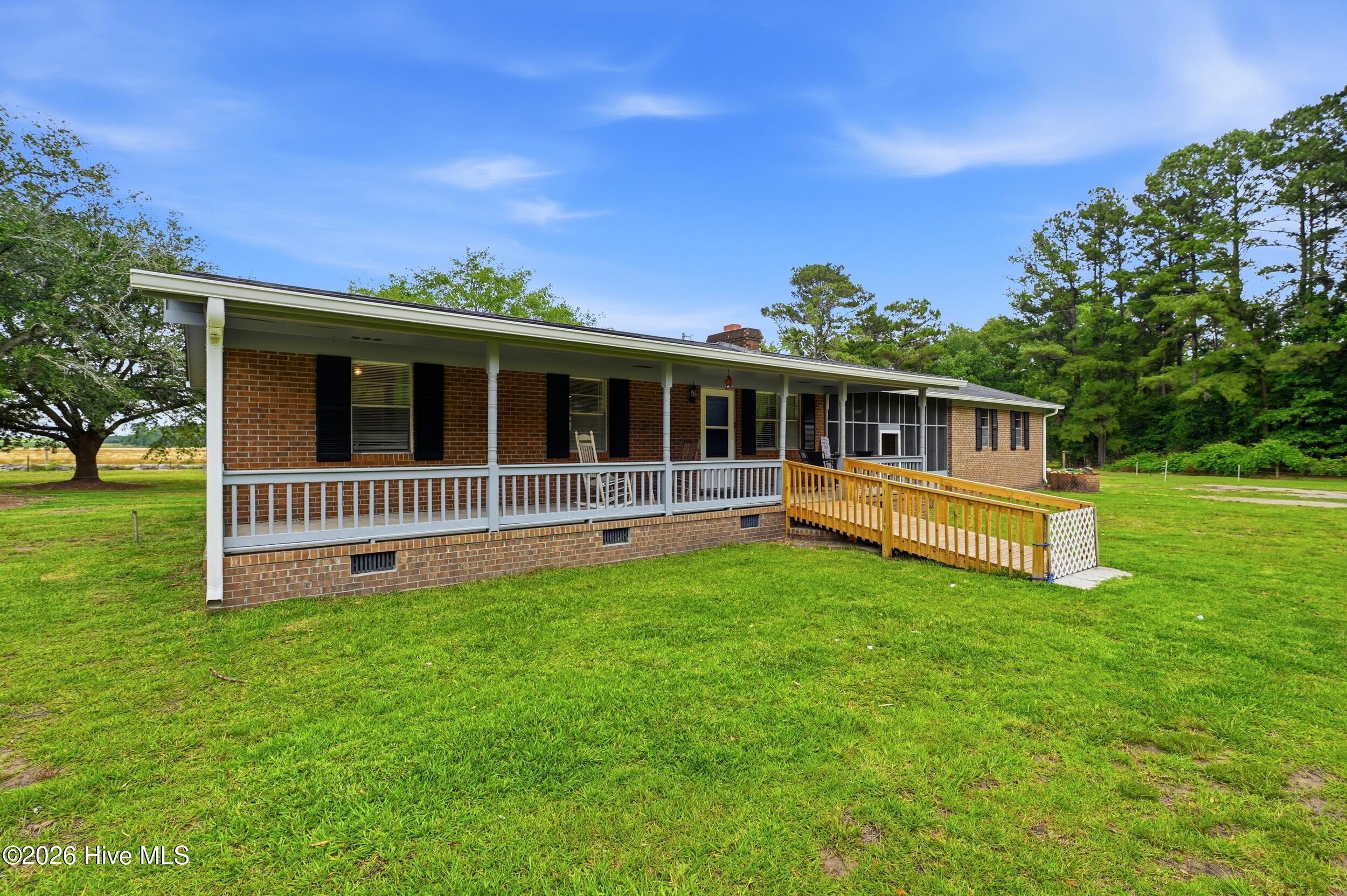 3984 Beattys Bridge Road Atkinson, NC 28421 - Photo 4 of 49 3_3984_beattys_bridge_rd_003