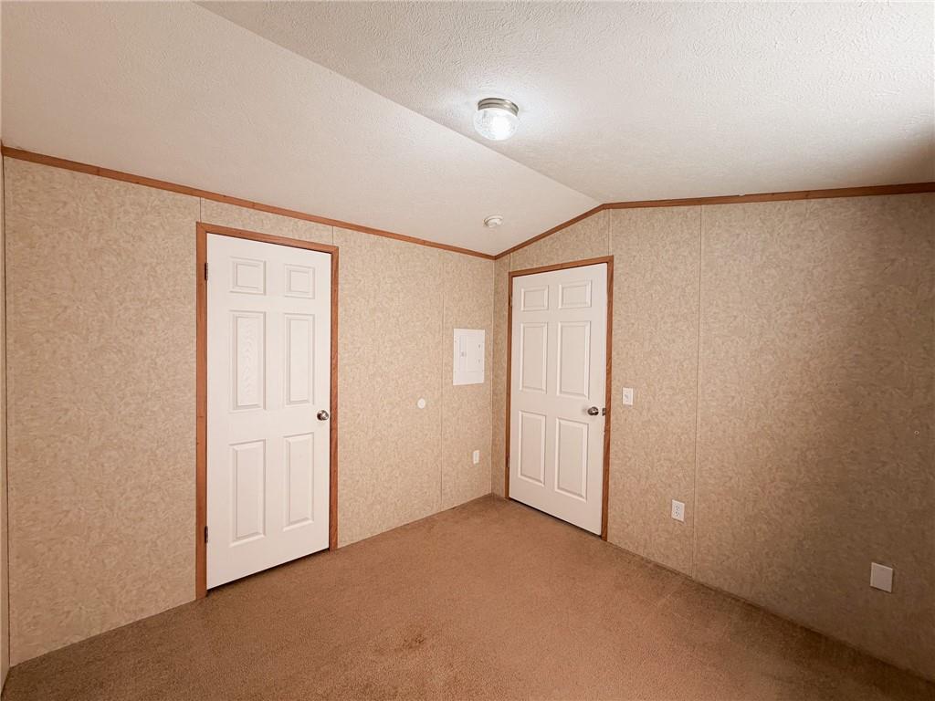 422 Magnolia Street Rochester, PA 15074 - Photo 14 of 18
