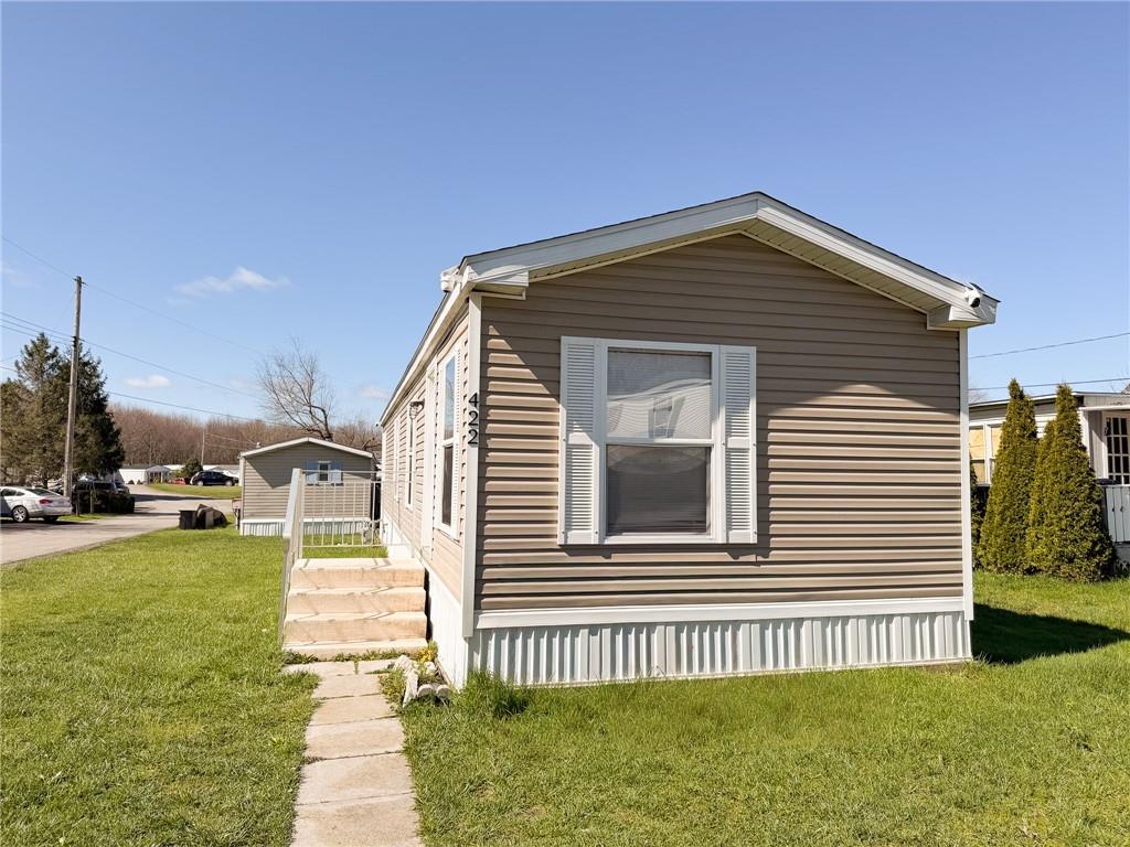 422 Magnolia Street Rochester, PA 15074 - Photo 3 of 18