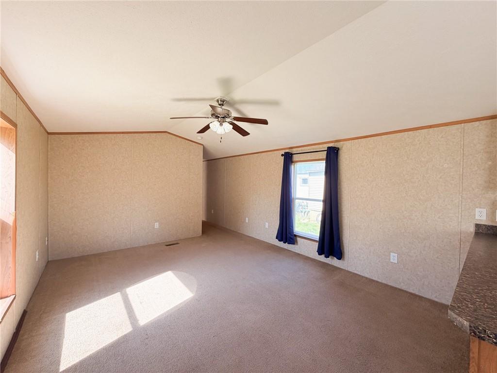 422 Magnolia Street Rochester, PA 15074 - Photo 9 of 18