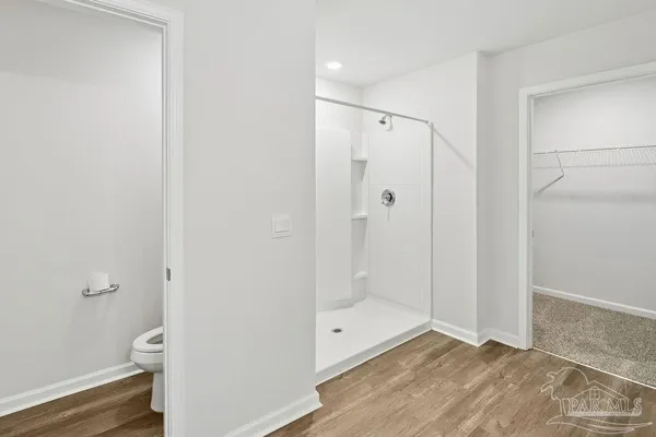 a view of bathroom with shower