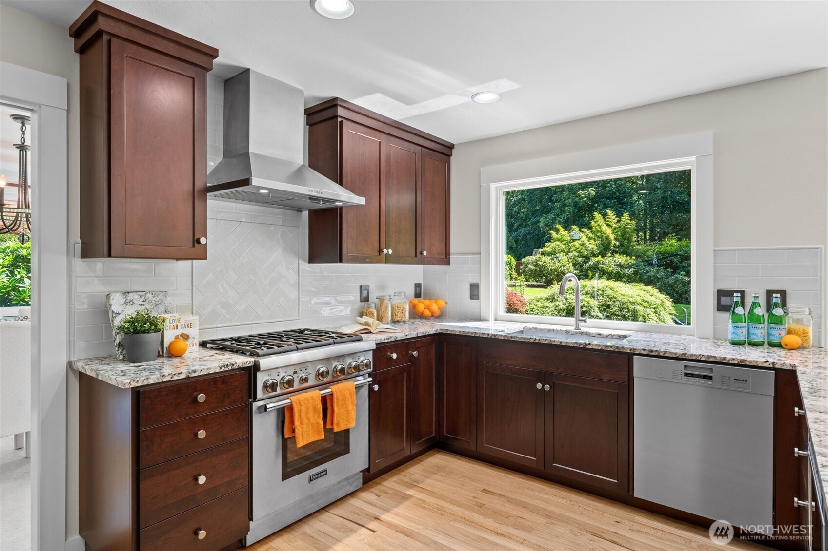 15310 163rd Court Southeast Renton, WA 98058 - Photo 6 of 40