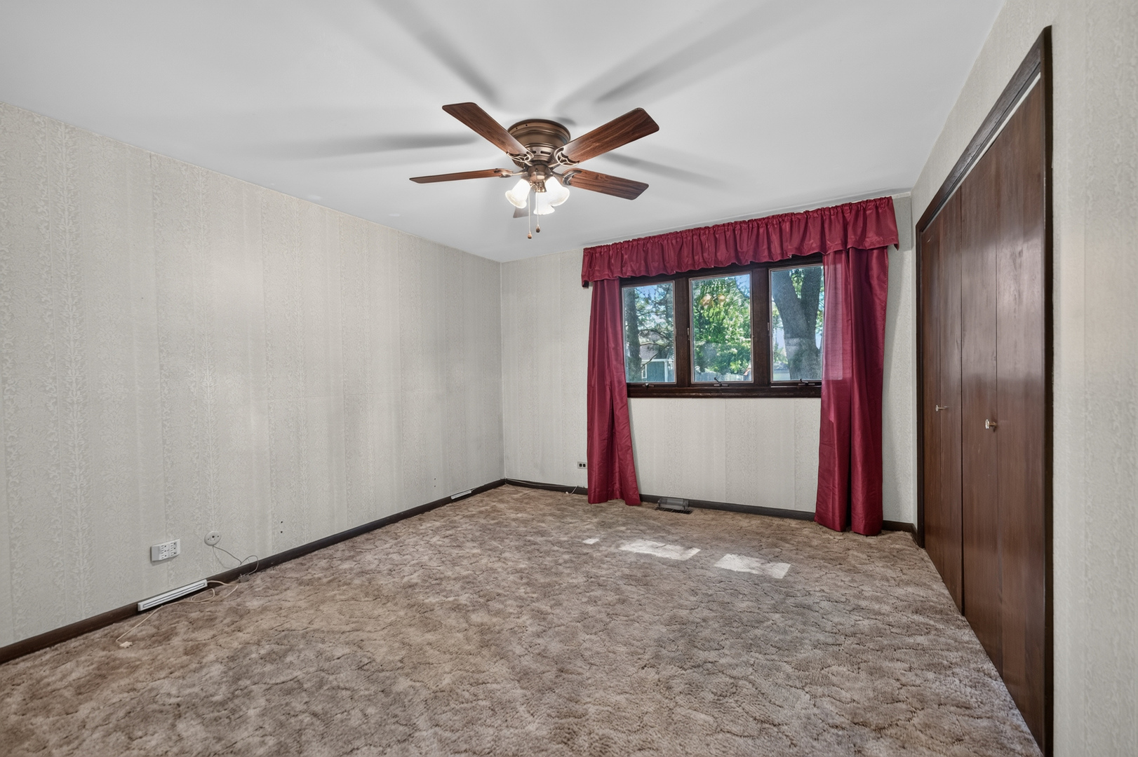 4N326 Wiant Road West Chicago, IL 60185 - Photo 16 of 47