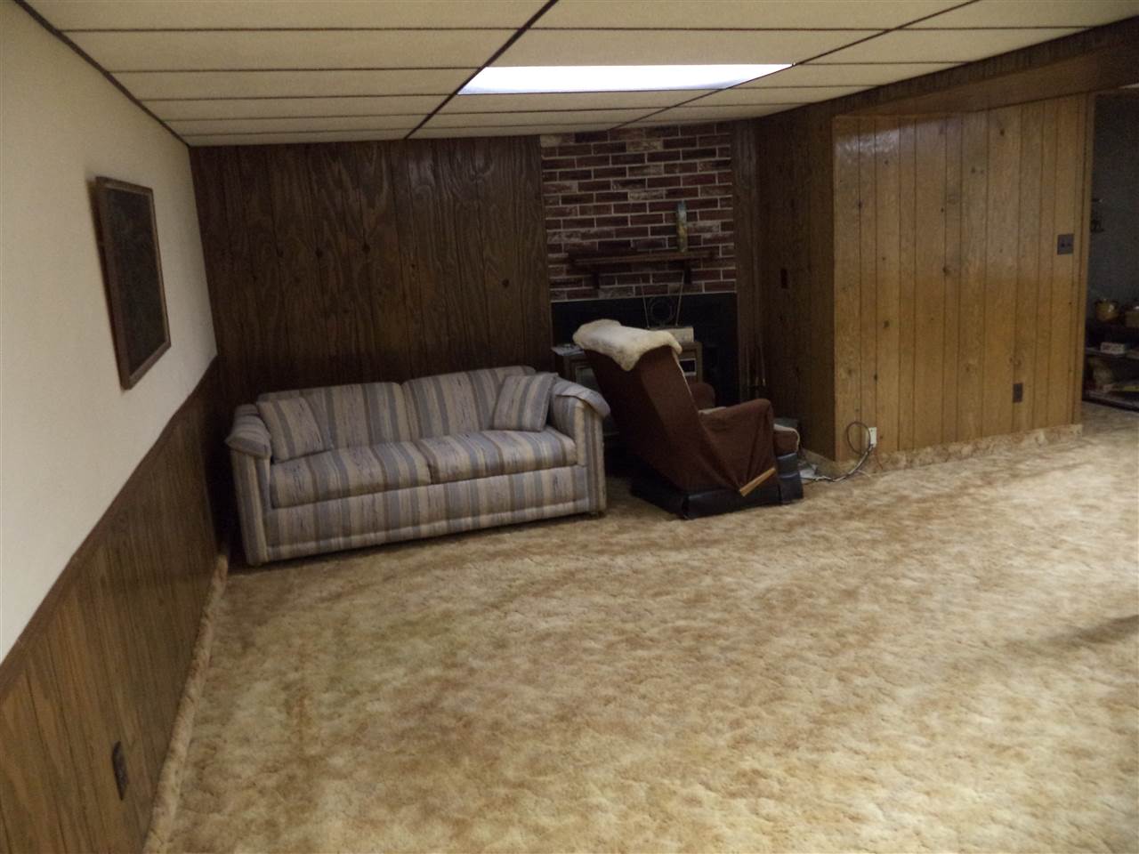 14105 Rowley Road Durand, IL 61024 - Photo 21 of 24 a living room with furniture