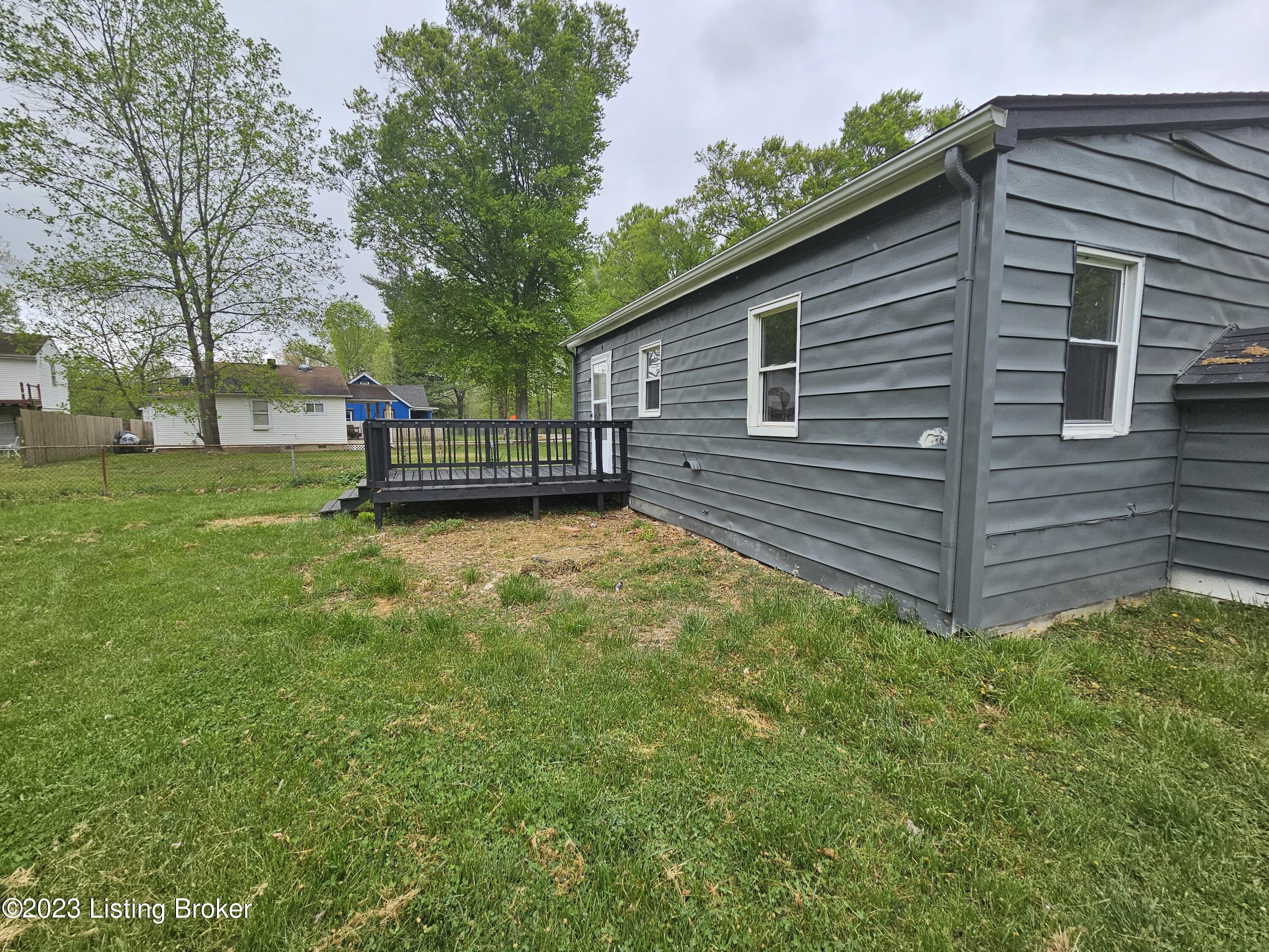 6510 Wood Road Louisville, KY 40258 - Photo 29 of 35 20230416_125630