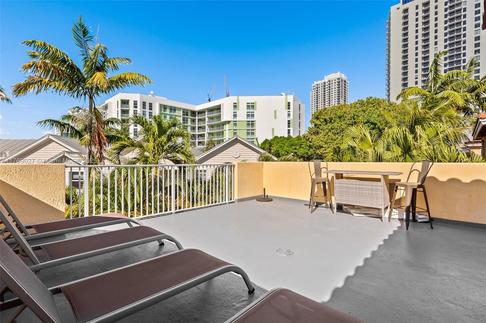 419 Southwest 5th Street, Unit 419 Fort Lauderdale, FL 33315 - Photo 38 of 44