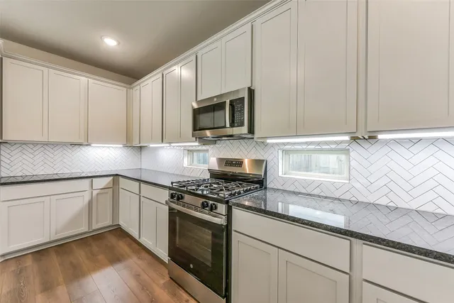 $397,989 | 4214 Red Cedar Ring Lane, Pinehurst, TX 77362