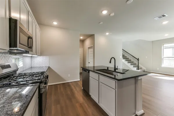 $392,989 | 4214 Red Cedar Ring Lane, Pinehurst, TX 77362