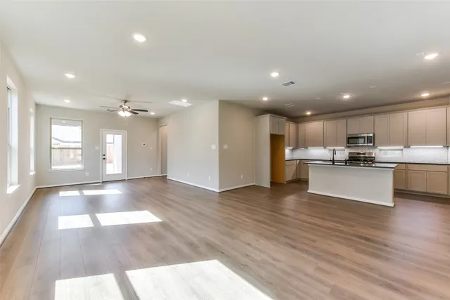 $397,989 | 4214 Red Cedar Ring Lane, Pinehurst, TX 77362