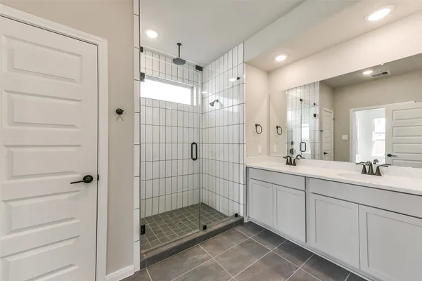 $392,989 | 4214 Red Cedar Ring Lane, Pinehurst, TX 77362