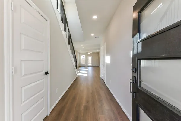 $392,989 | 4214 Red Cedar Ring Lane, Pinehurst, TX 77362