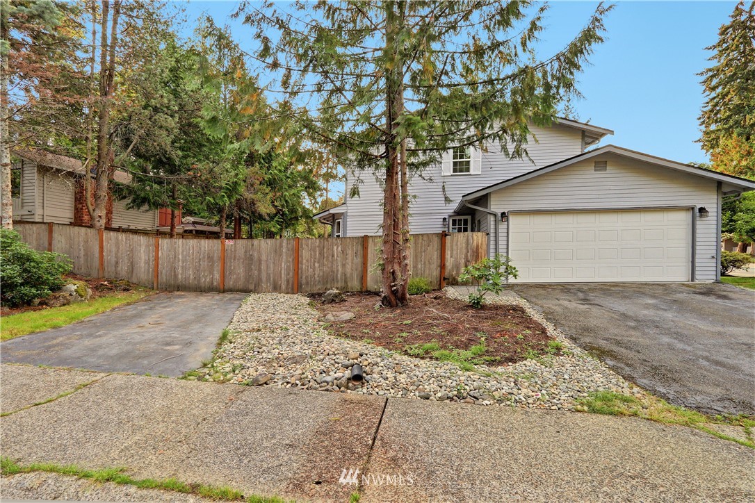 1808 175th Place Southeast Bothell, WA 98012 - Photo 22 of 23 Gallery Image 22