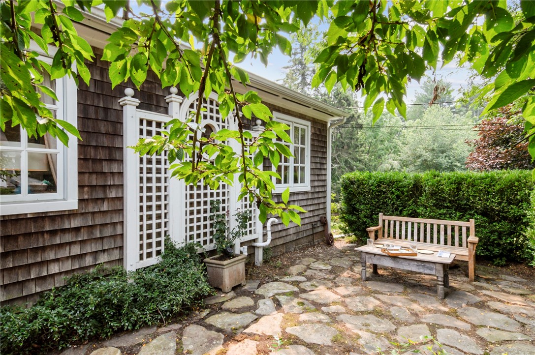 4750 Old Post Road Charlestown, RI 02813 - Photo 3 of 32