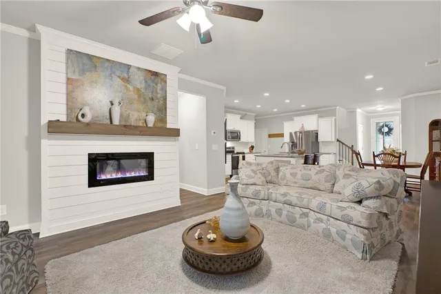 $399,900 | 5310 Gray Birch Bend, Flowery Branch, GA 30542