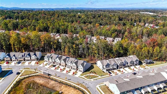 $399,900 | 5310 Gray Birch Bend, Flowery Branch, GA 30542