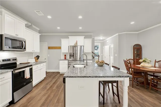 $399,900 | 5310 Gray Birch Bend, Flowery Branch, GA 30542