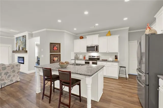 $399,900 | 5310 Gray Birch Bend, Flowery Branch, GA 30542