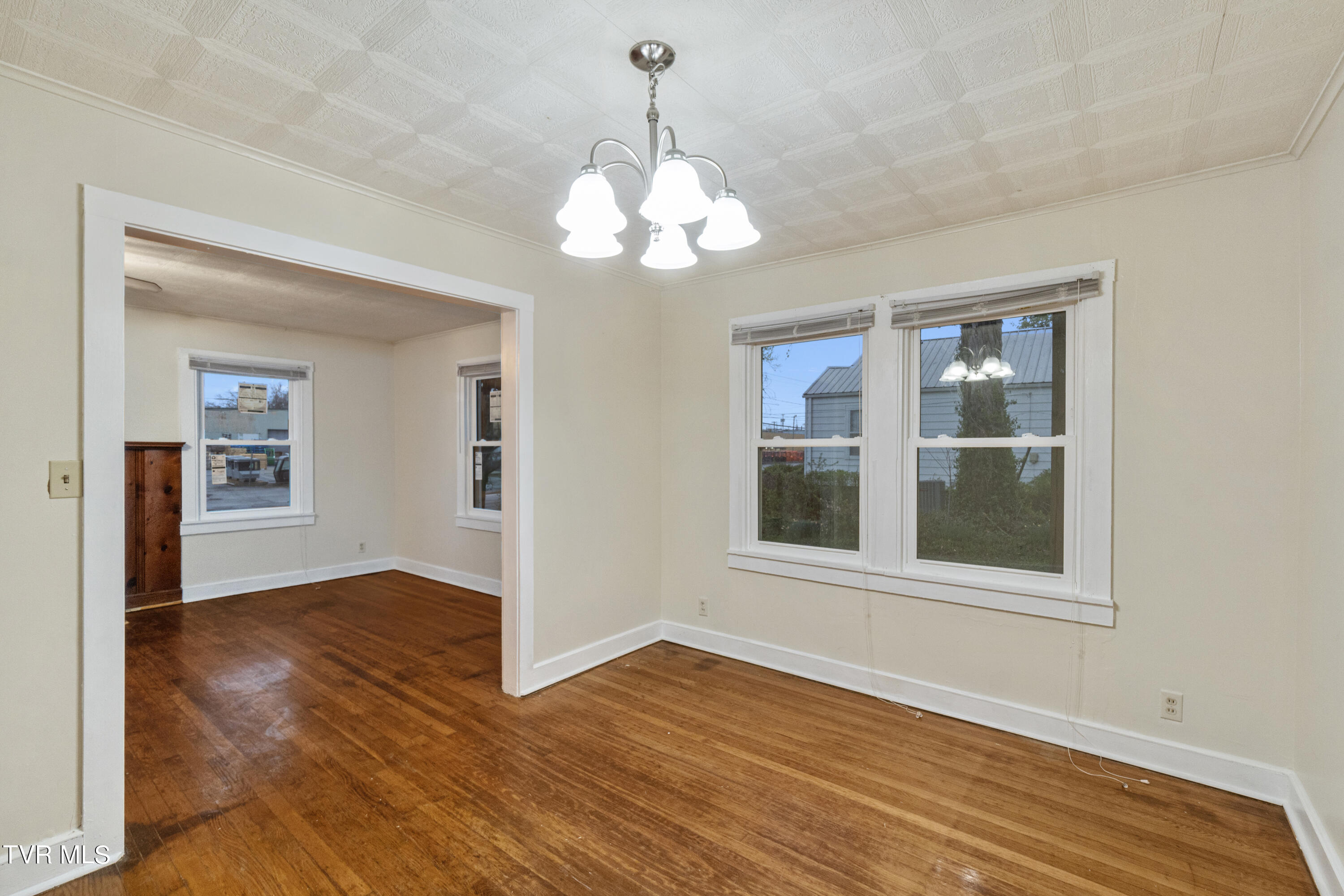 938 Snapps Ferry Road Greeneville, TN 37745 - Photo 8 of 59 7