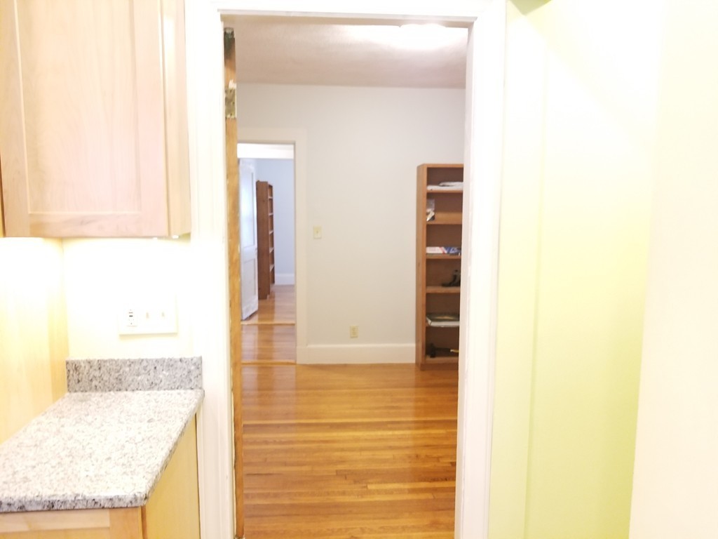 12-16 Laurel Road Milton, MA 02186 - Photo 13 of 20 Gallery Image 13