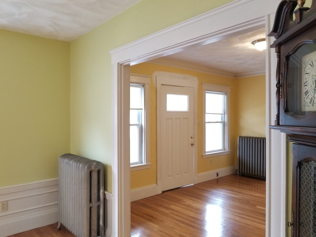 12-16 Laurel Road Milton, MA 02186 - Photo 10 of 20 Gallery Image 10