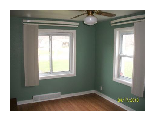 24138 Edison Road South Bend, IN 46628 - Photo 8 of 10