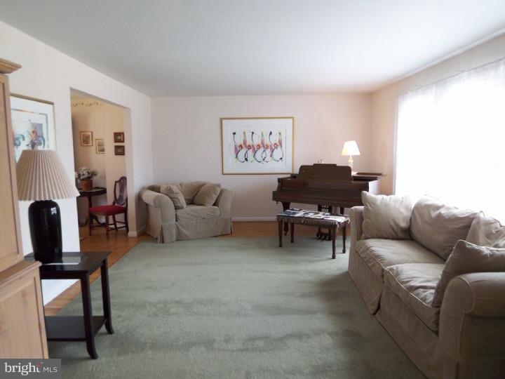 22 Hamilton Road Marlton, NJ 08053 - Photo 4 of 21