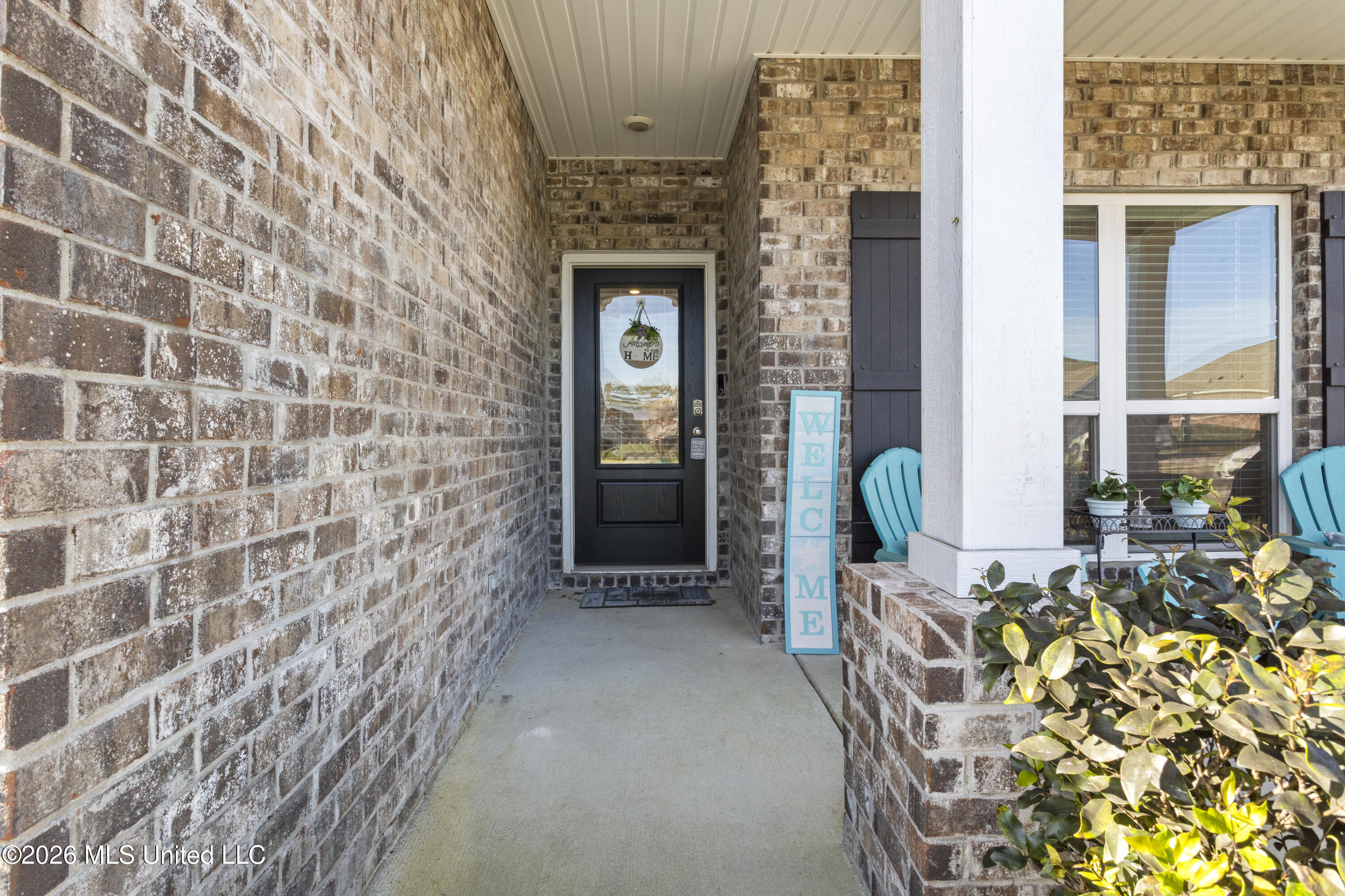80 Saltmeadow Circle Ocean Springs, MS 39564 - Photo 4 of 31 0004