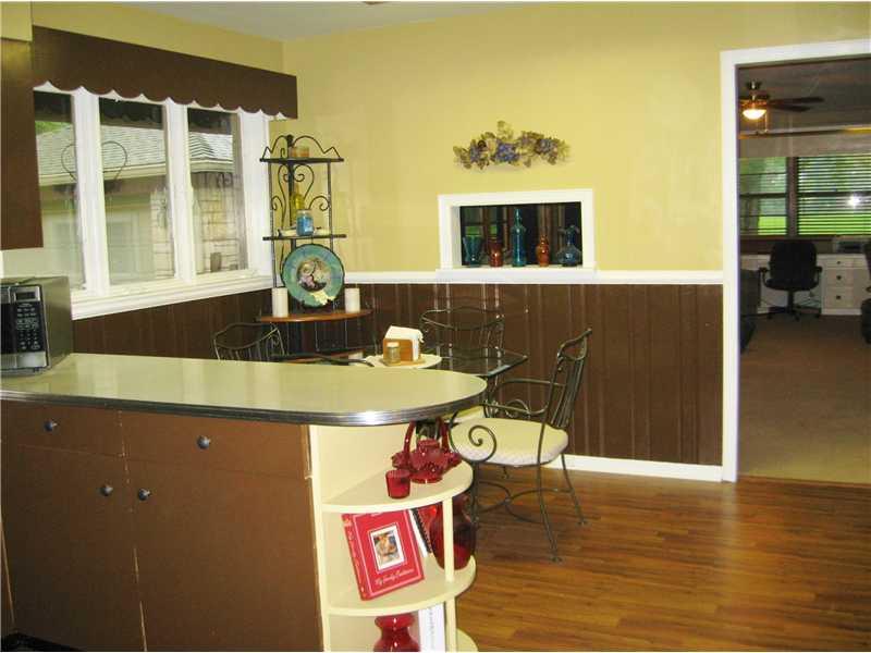 3202 Manning Road Indianapolis, IN 46228 - Photo 8 of 22 Gallery Image 8