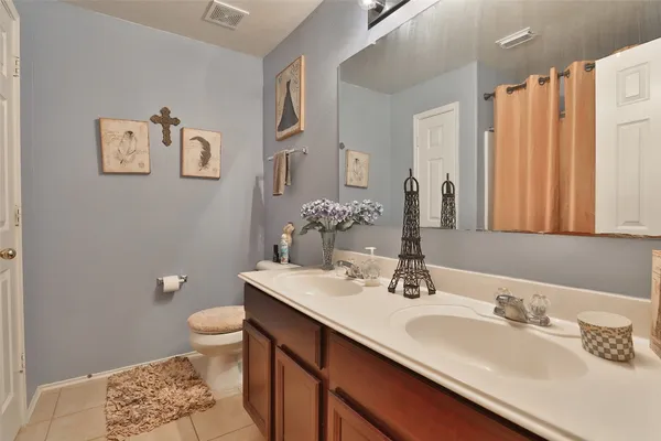 $339,000 | 21711 Cascade Hollow Lane, Spring, TX 77379