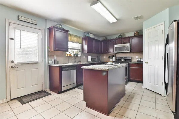$339,000 | 21711 Cascade Hollow Lane, Spring, TX 77379