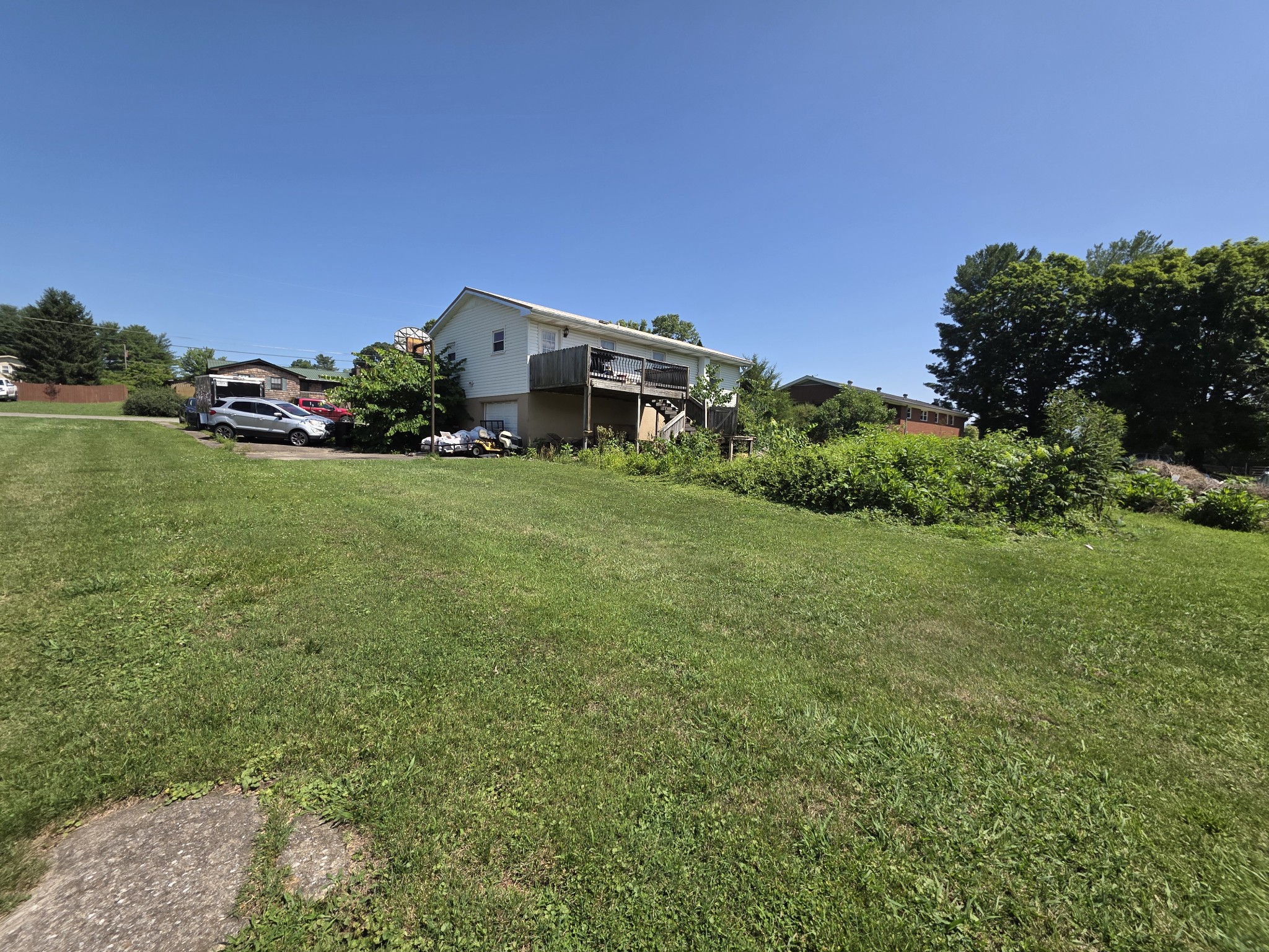 935 Meadowbrook Road Afton, TN 37616 - Photo 34 of 36
