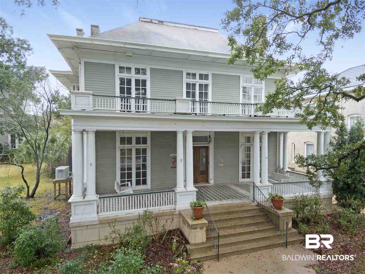 1108 Government Street Mobile, AL 36604 - Photo 2 of 49 Over 4500 Square Feet!