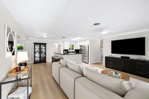 $749,000 | 774 Southwest 7th Street, Boca Raton, FL 33486