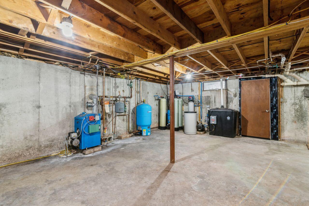 139 Roberts Ridge Road East Waterboro, ME 04030 - Photo 29 of 43 30_139RobertsRidgeRd_2043_HiRes