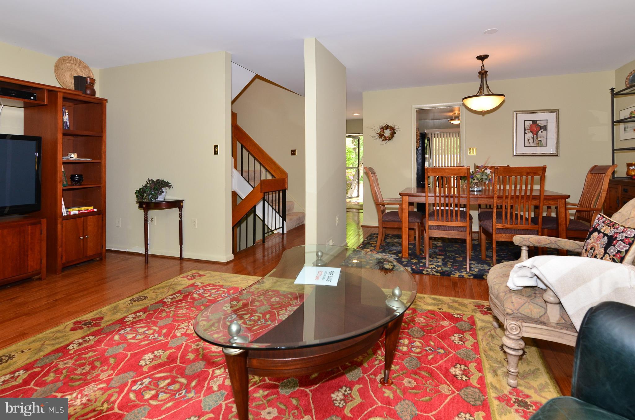2023 Wethersfield Court Reston, VA 20191 - Photo 12 of 30 Living Room