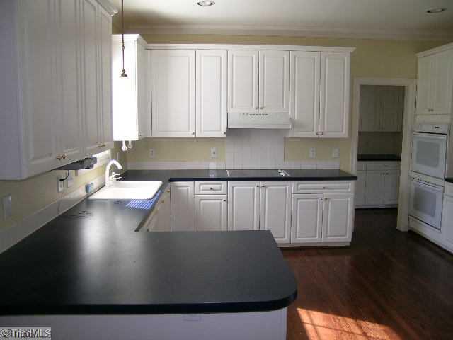 135 Suntree Road Advance, NC 27006 - Photo 6 of 16 Kitchen. Shot #2