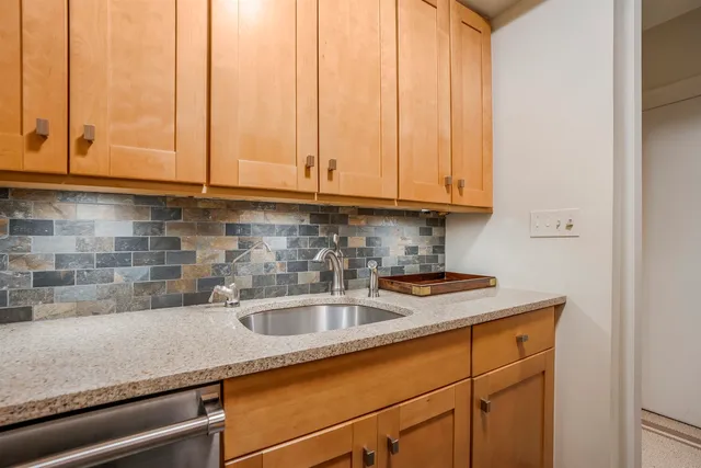 $1,995,000 | 4 East 82nd Street, Unit 1F2F | Upper East Side