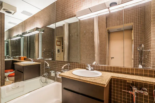 $1,995,000 | 4 East 82nd Street, Unit 1F2F | Upper East Side