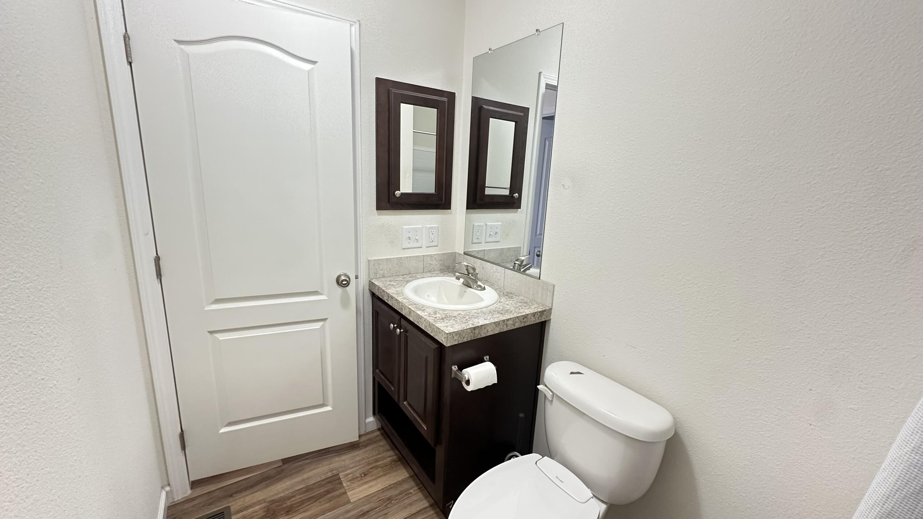 63818 Ranch Village Drive, Unit 7N Bend, OR 97701 - Photo 19 of 22 Second Bathroom
