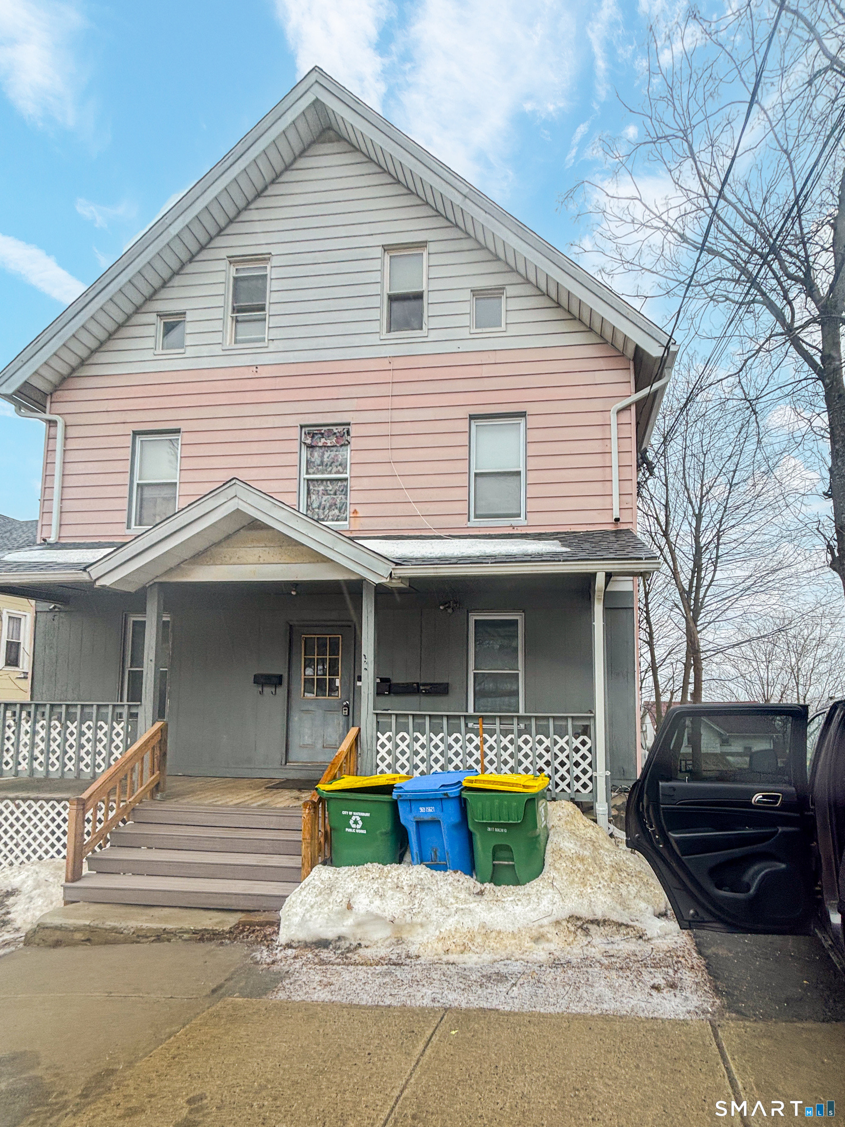 1235 Bank Street, Unit 2 Waterbury, CT 06708 - Photo 2 of 21