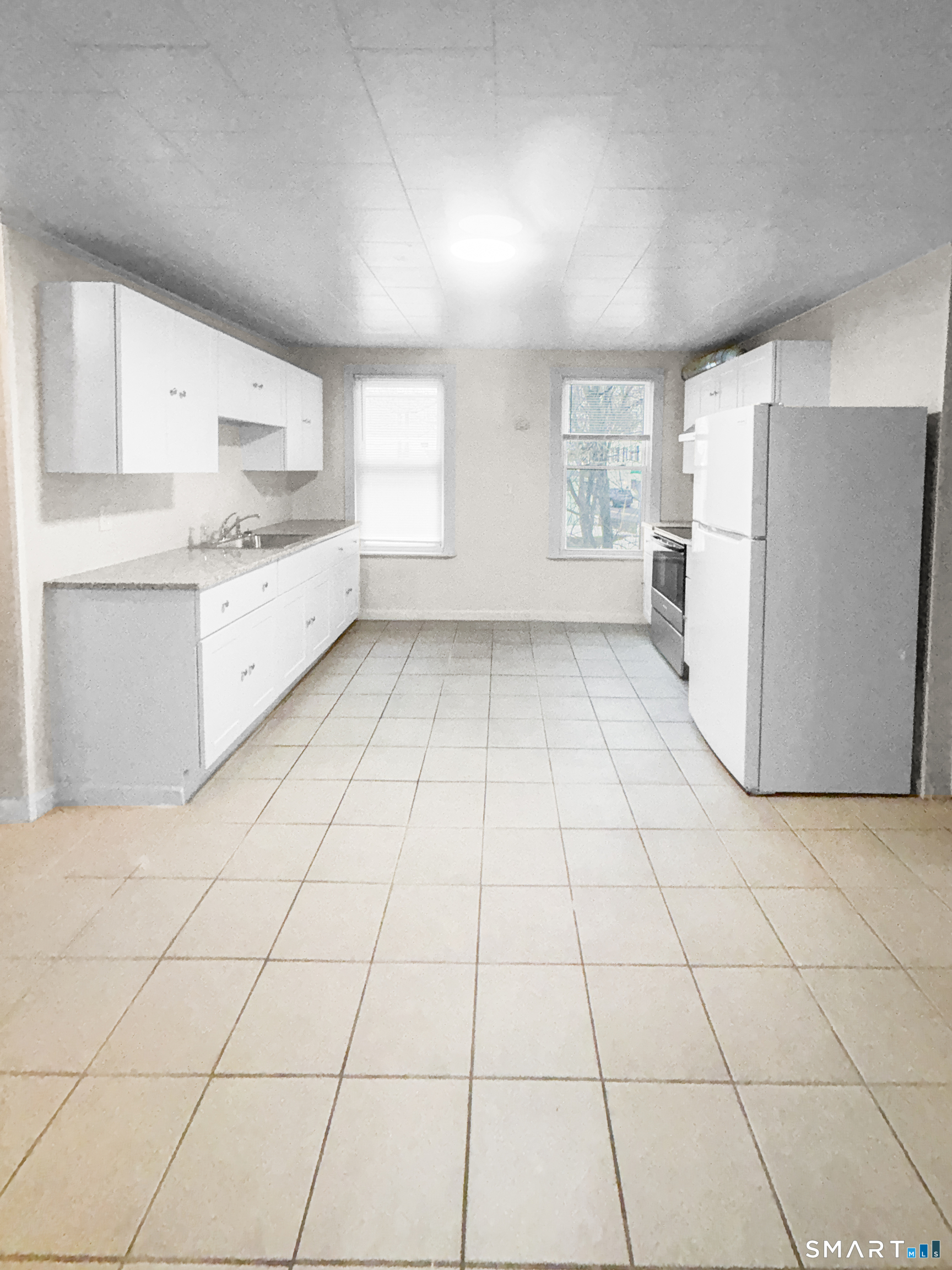 1235 Bank Street, Unit 2 Waterbury, CT 06708 - Photo 5 of 21