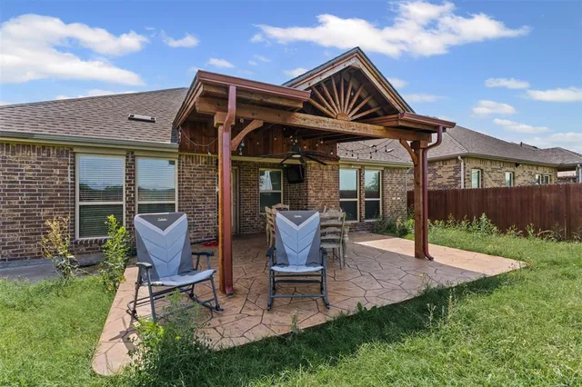 $410,000 | 3900 Moorcroft Road, Frisco, TX 75036