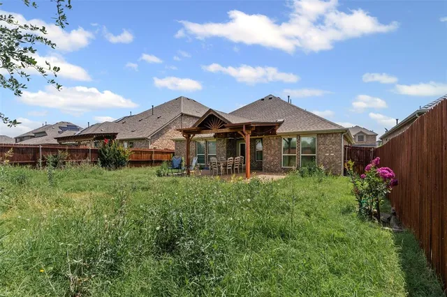 $410,000 | 3900 Moorcroft Road, Frisco, TX 75036