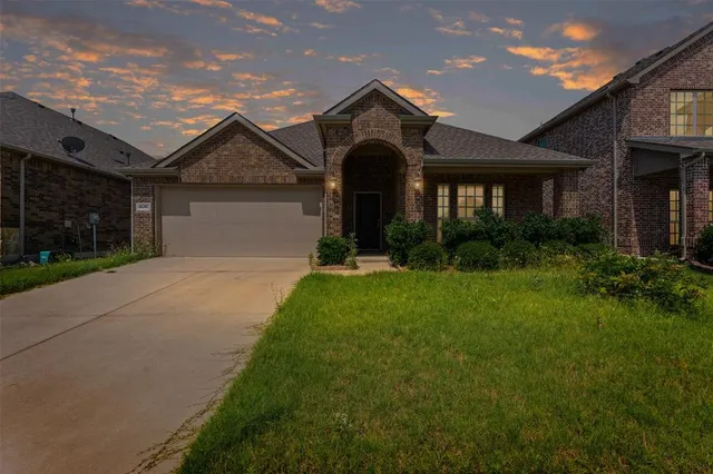 $410,000 | 3900 Moorcroft Road, Frisco, TX 75036