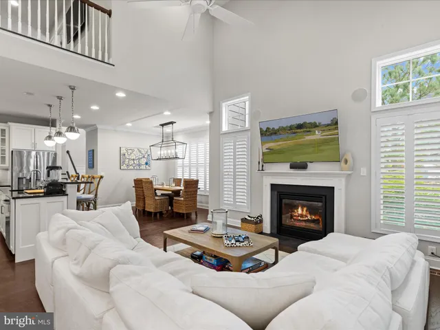 $925,000 | 31207 Whitecap Way, Selbyville, DE 19975