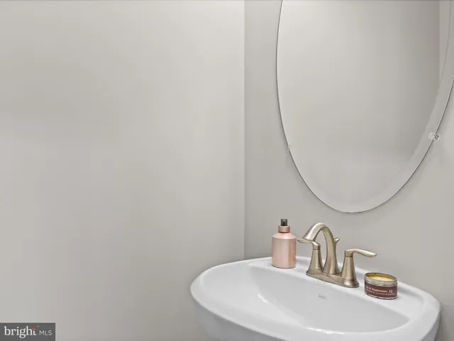 $925,000 | 31207 Whitecap Way, Selbyville, DE 19975