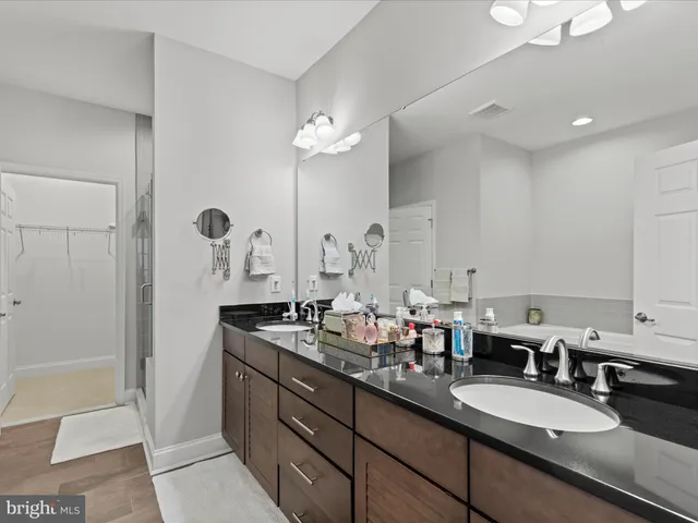 $925,000 | 31207 Whitecap Way, Selbyville, DE 19975