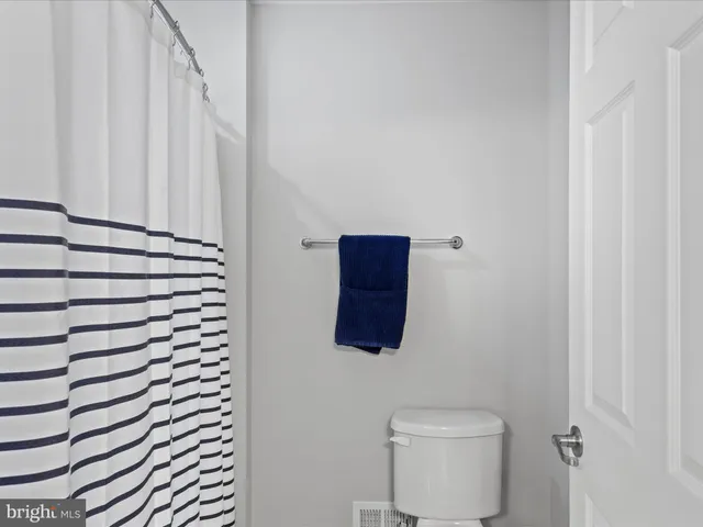 $925,000 | 31207 Whitecap Way, Selbyville, DE 19975